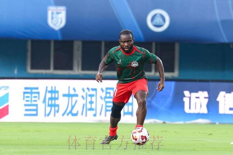 皇马正在考虑是否在一月引入切尔西后卫阿奇姆彭 皇马正在考虑是否在一月引入切尔西后卫阿奇姆彭